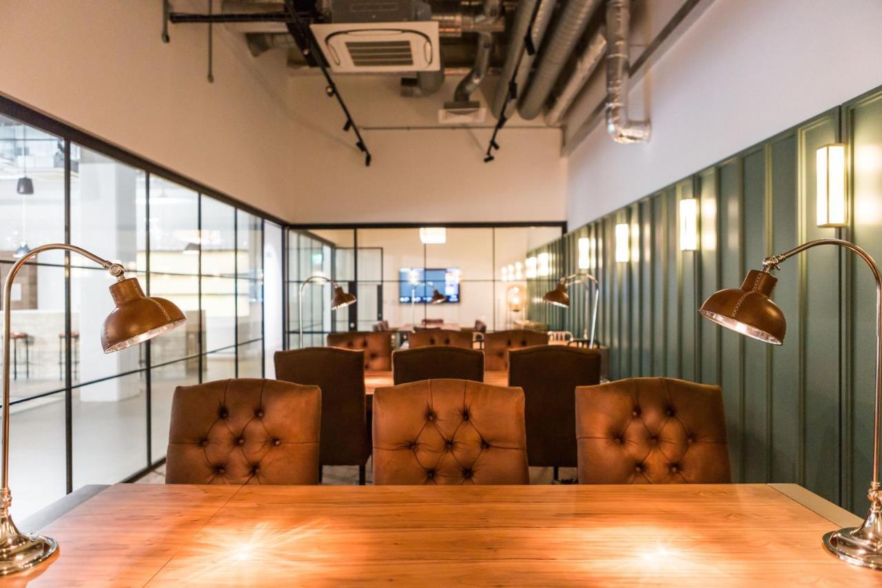 For Students Only Studios At Chapter White City In Лондон Екстер'єр фото